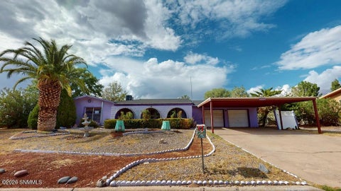 Homes For Sale - 2045 Arlington Avenue<br/> Las Cruces, NM 88001