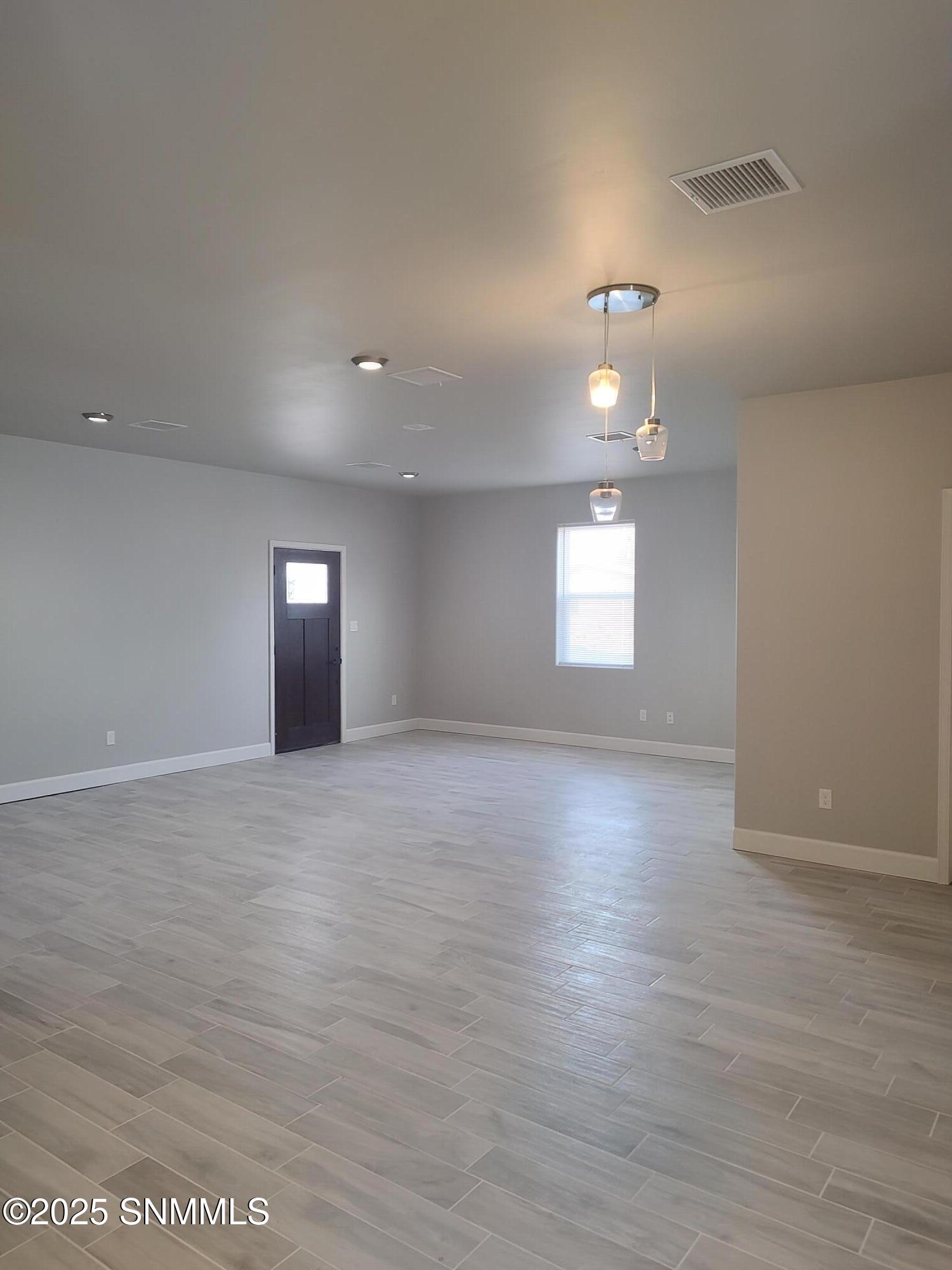 3201 Dyer Street, Las Cruces, New York image 4