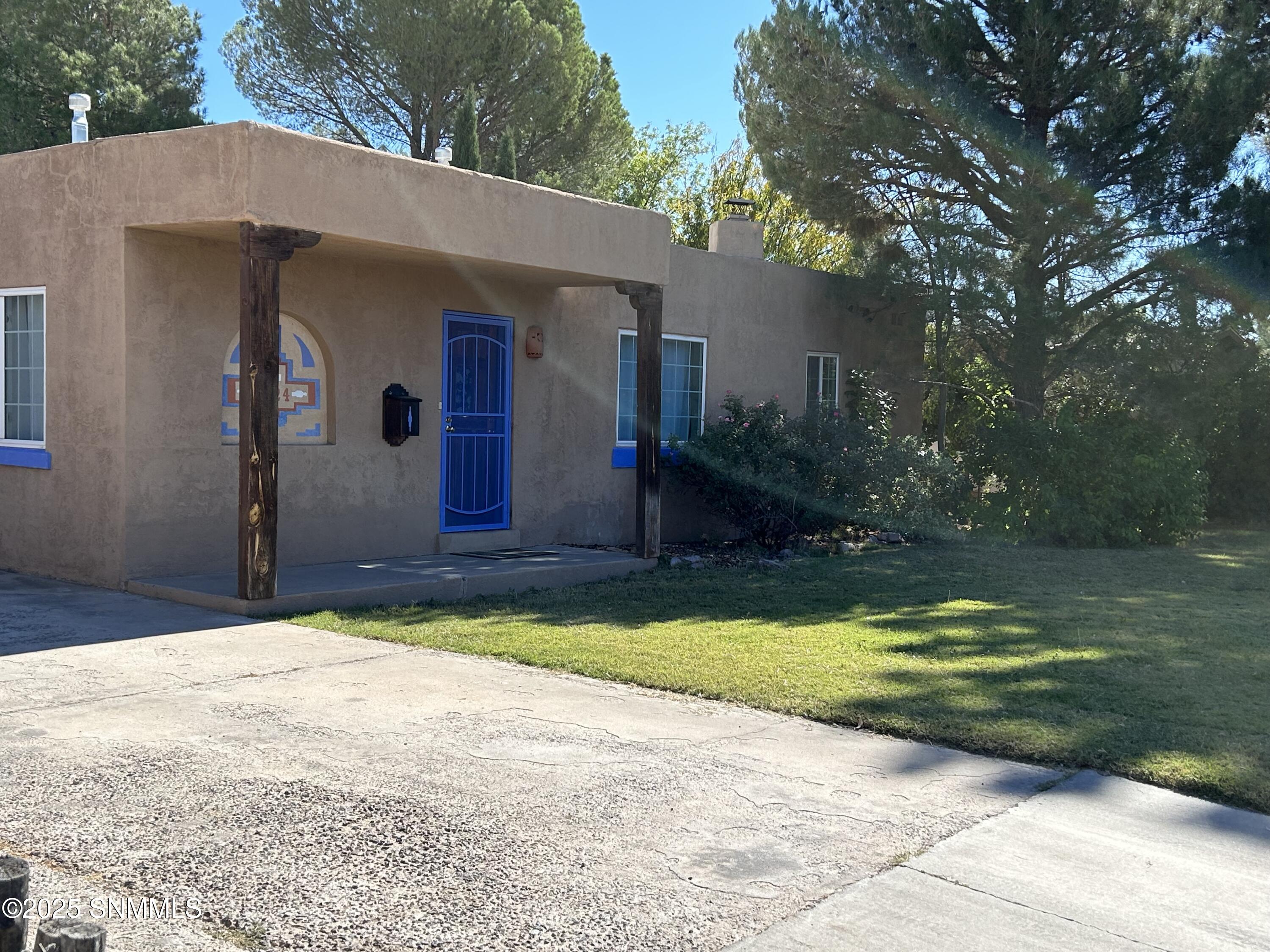 1924 La Jolla Avenue, Las Cruces, New Mexico image 2