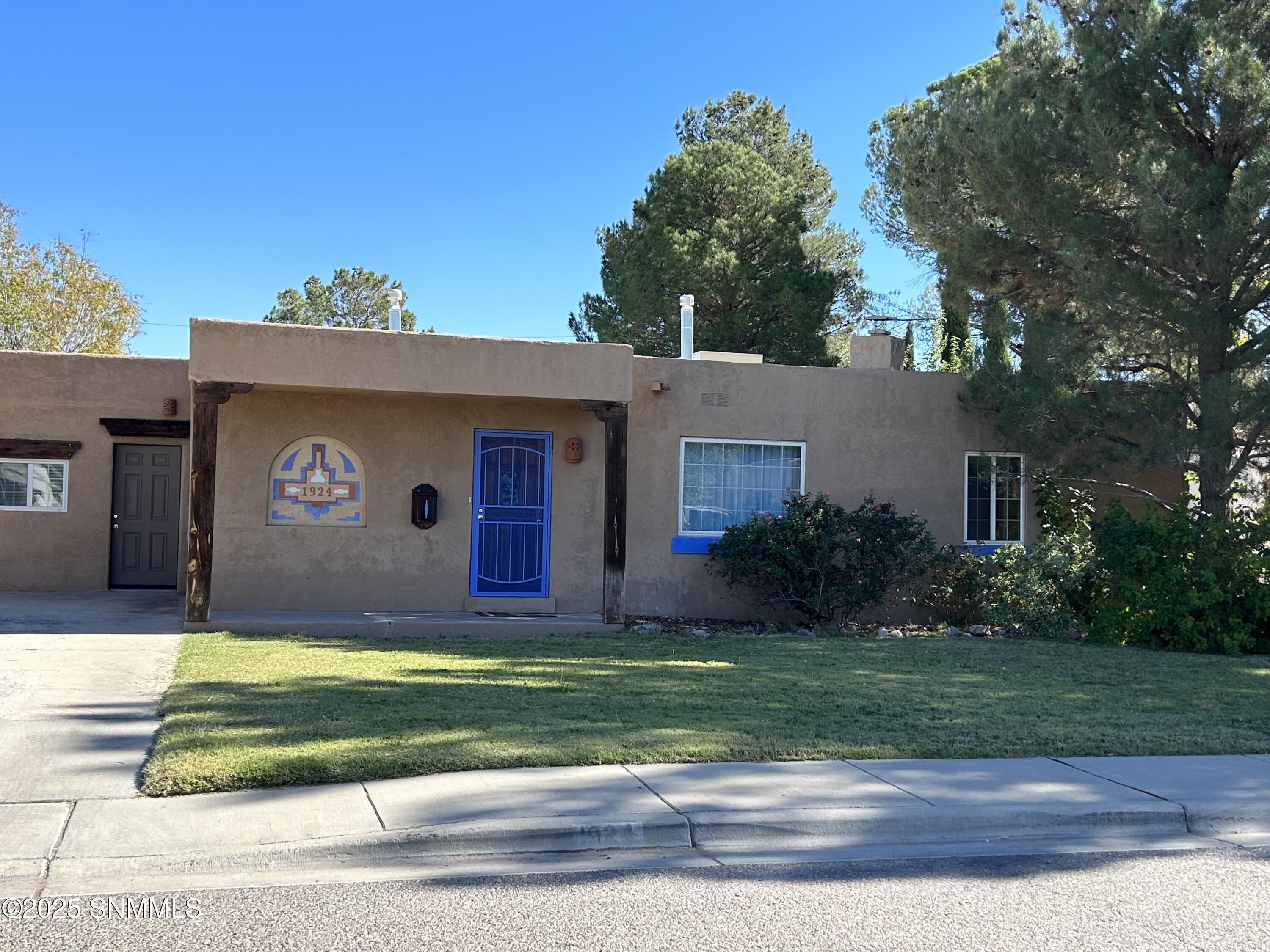 1924 La Jolla Avenue, Las Cruces, New Mexico image 3