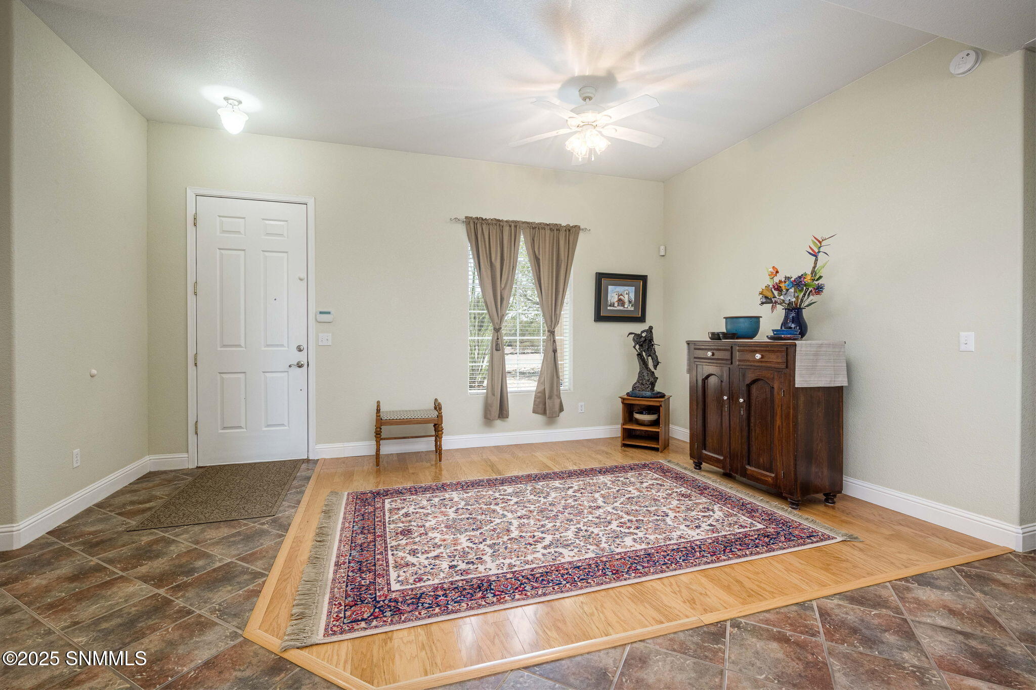 121 W Edgewater Court, Rincon, New York image 6
