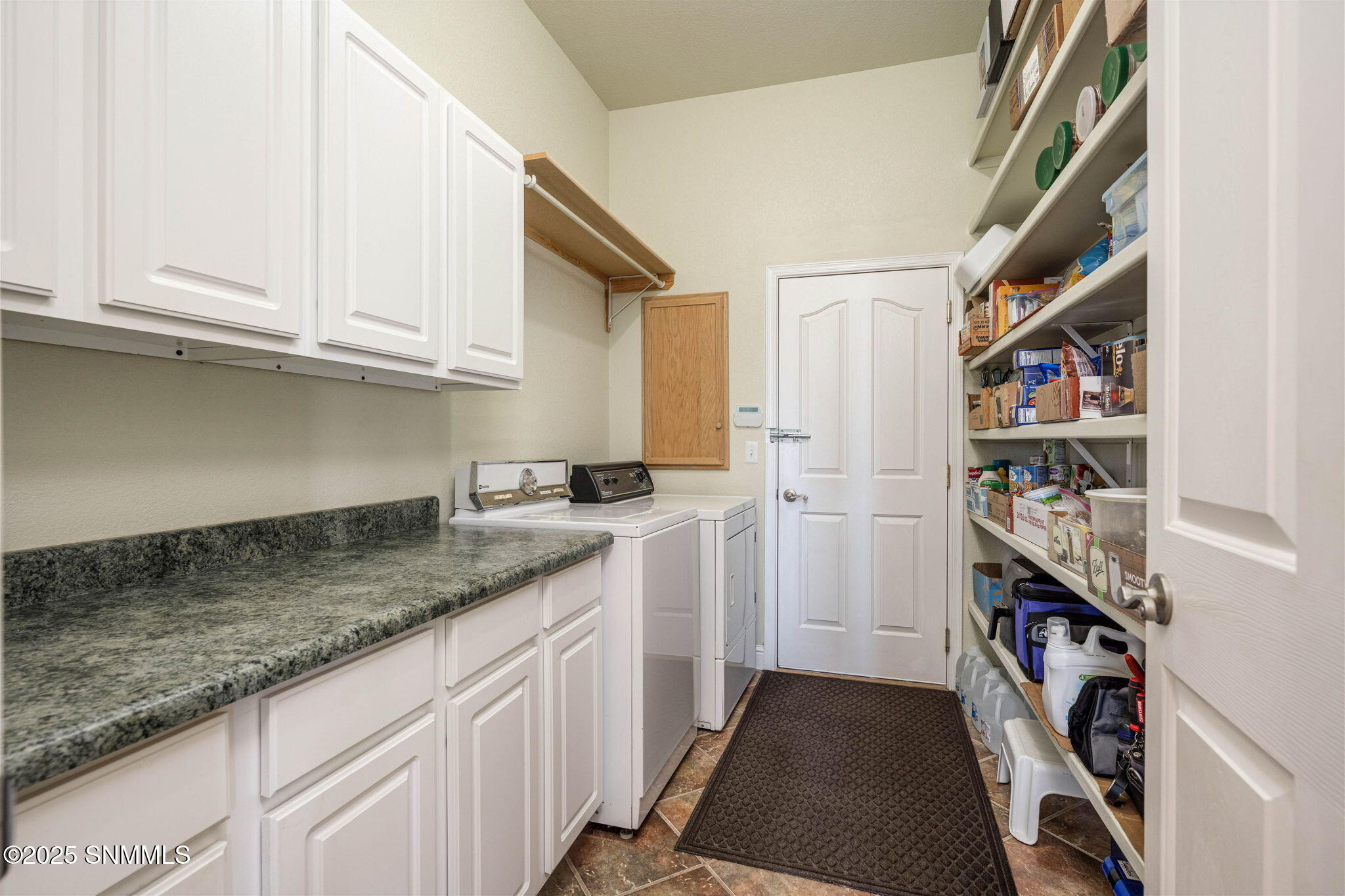 121 W Edgewater Court, Rincon, New York image 27