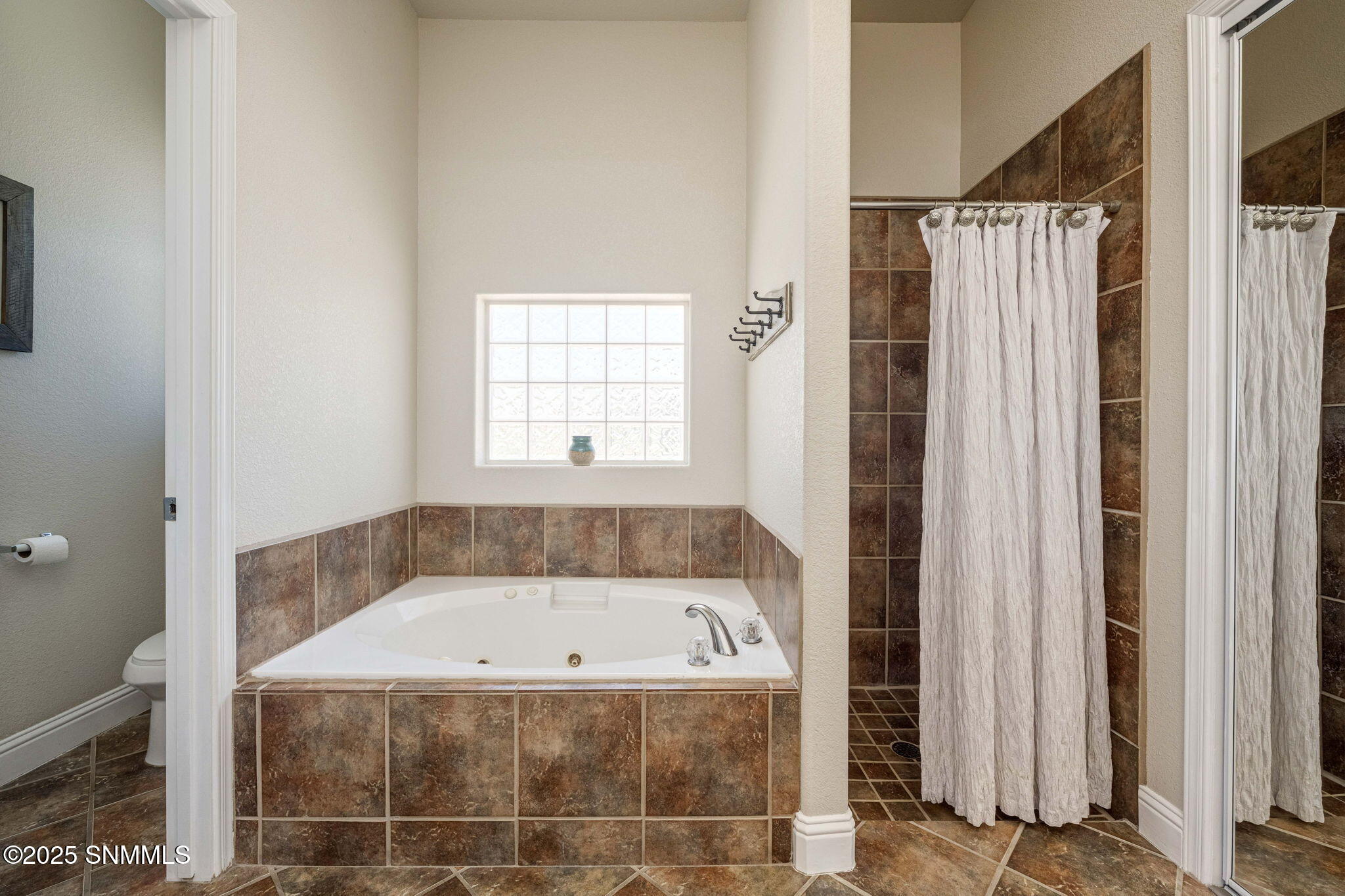 121 W Edgewater Court, Rincon, New York image 24