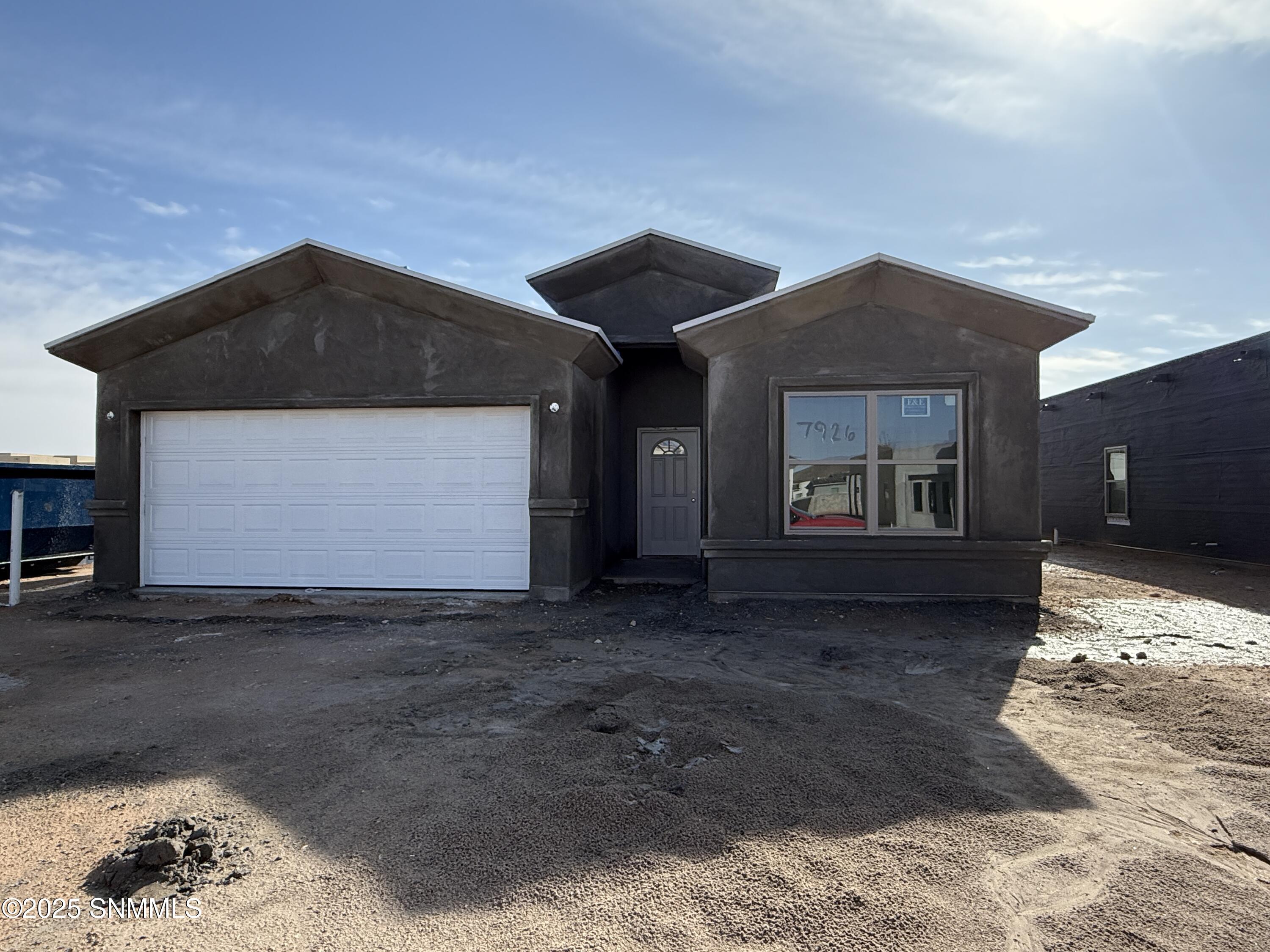 7926 San Eduardo Street, Las Cruces, New York image 1