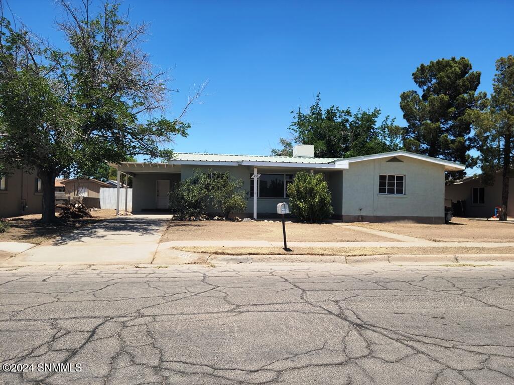 455 Milton Avenue, Las Cruces, New Mexico image 1