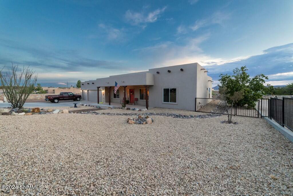 5187 Sioux Trail, Las Cruces, New Mexico image 2