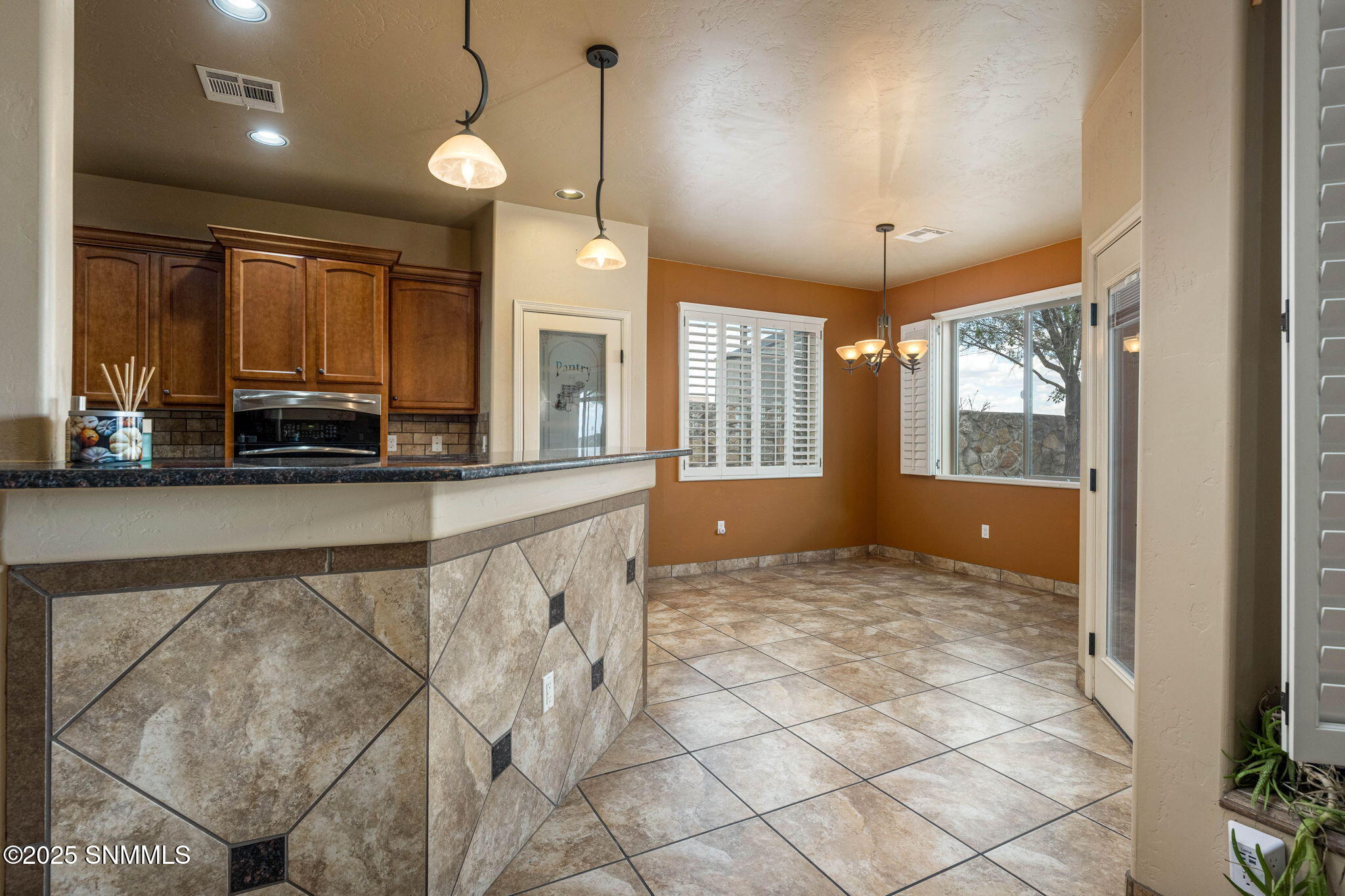 7434 Sierra Luz Drive, Las Cruces, New Mexico image 12