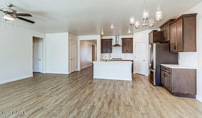 Las Cruces, New Mexico 88011, United States, 3 Bedrooms Bedrooms, ,2 BathroomsBathrooms,Residential,Active,91897