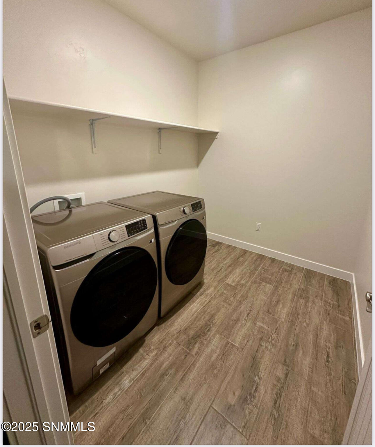 Las Cruces, New Mexico 88011, United States, 3 Bedrooms Bedrooms, ,2 BathroomsBathrooms,Residential,Active,91897