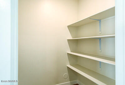 Las Cruces, New Mexico 88011, United States, 3 Bedrooms Bedrooms, ,2 BathroomsBathrooms,Residential,Active,91897