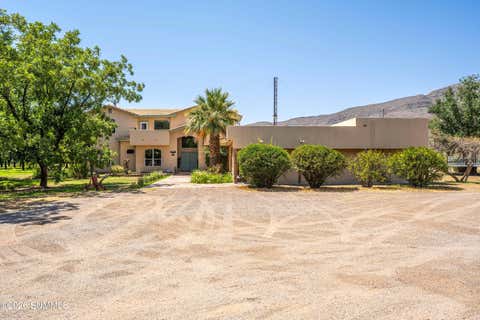 Homes For Sale - 945 Eagle Wings Road<br/> Las Cruces, NM 88007
