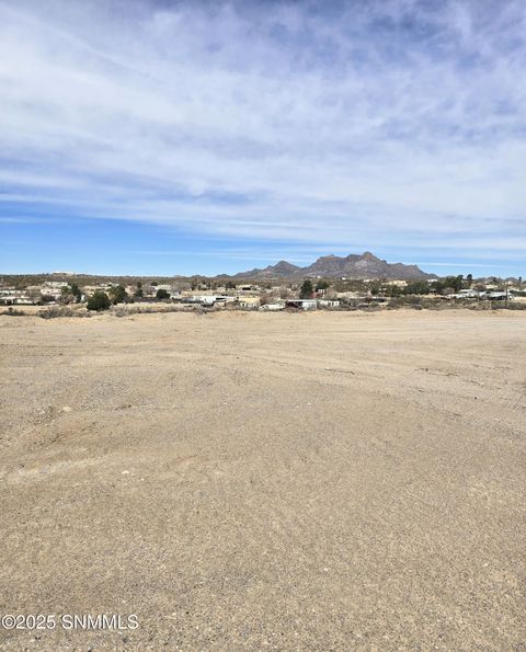 Vacant Land For Sale - 5344 Pistolero Place<br/> Las Cruces, NM 88001