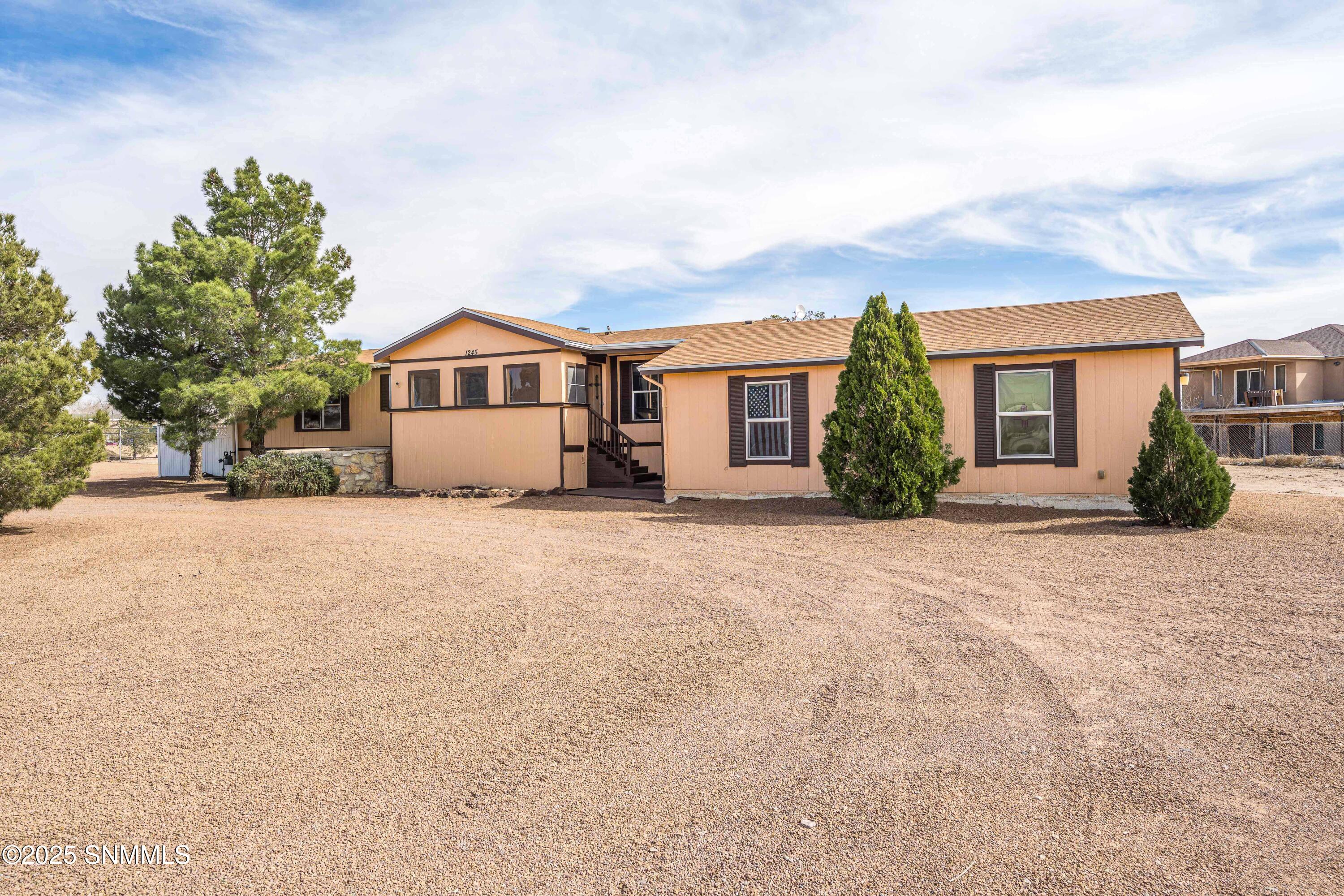 1245 Carlsbad Court, Mesilla Park, New Mexico image 2