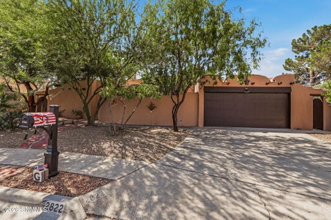 Homes For Sale - 2822 Buena Vida Court<br/> Dona Ana County, Las Cruces, NM 88011