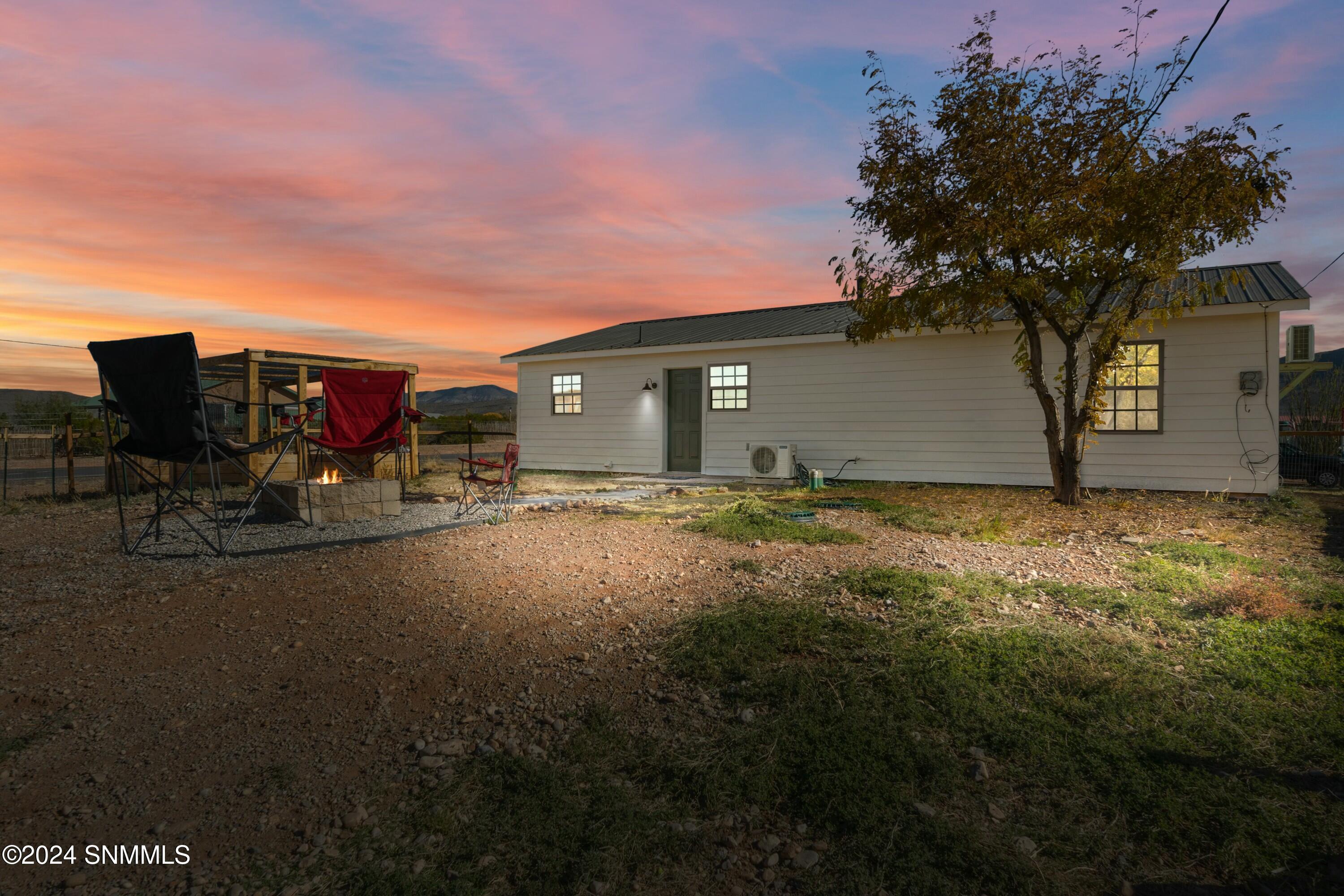 2 Malpais Avenue, La Luz, New Mexico image 24