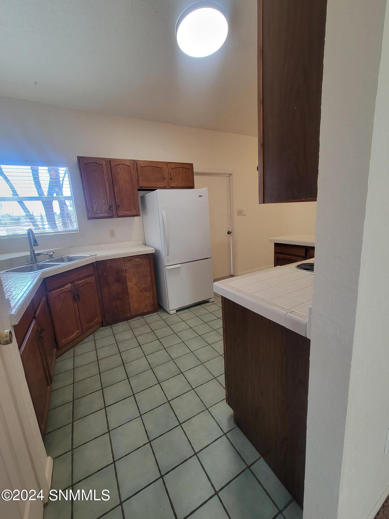 Las Cruces, New Mexico 88011, United States, 2 Bedrooms Bedrooms, ,2 BathroomsBathrooms,Residential,Pending,62132