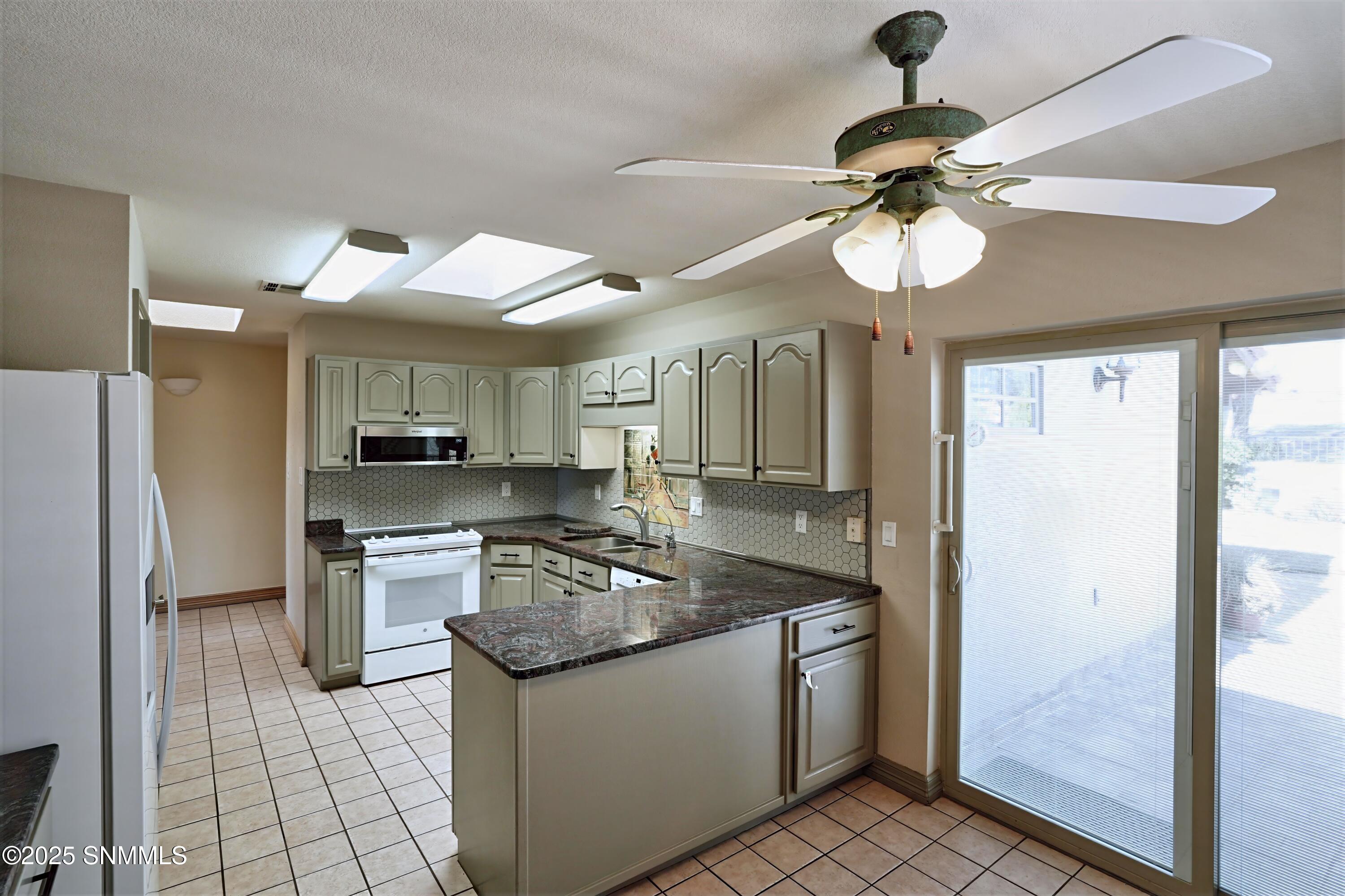 6796 Via Campestre Court, Las Cruces, New Mexico image 15
