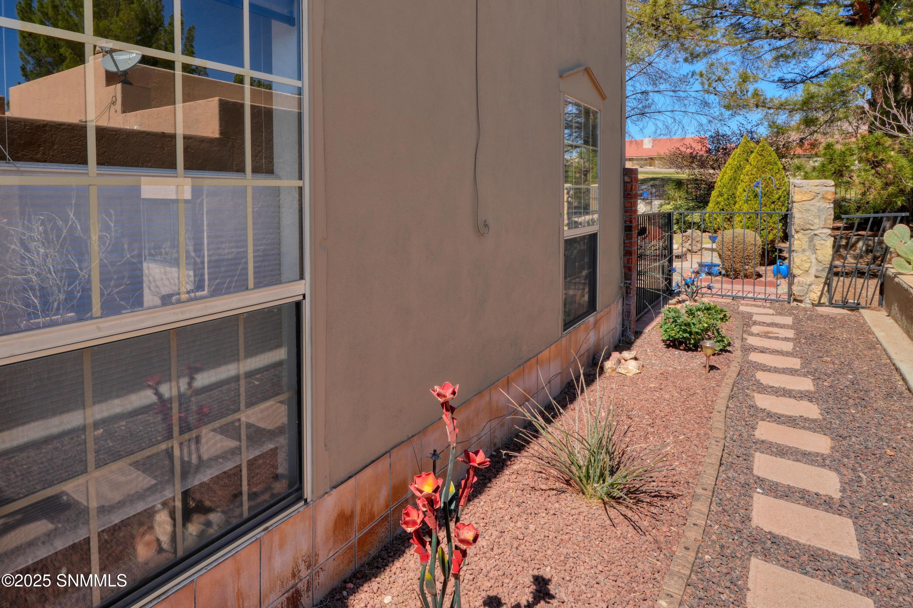 6796 Via Campestre Court, Las Cruces, New Mexico image 4