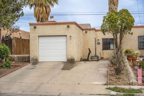 Townhouse For Sale - 628 Cindy Place<br/> Las Cruces, NM 88001