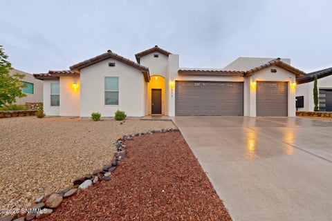 Homes For Sale - 2973 E Springs Road<br/> Las Cruces, NM 88011