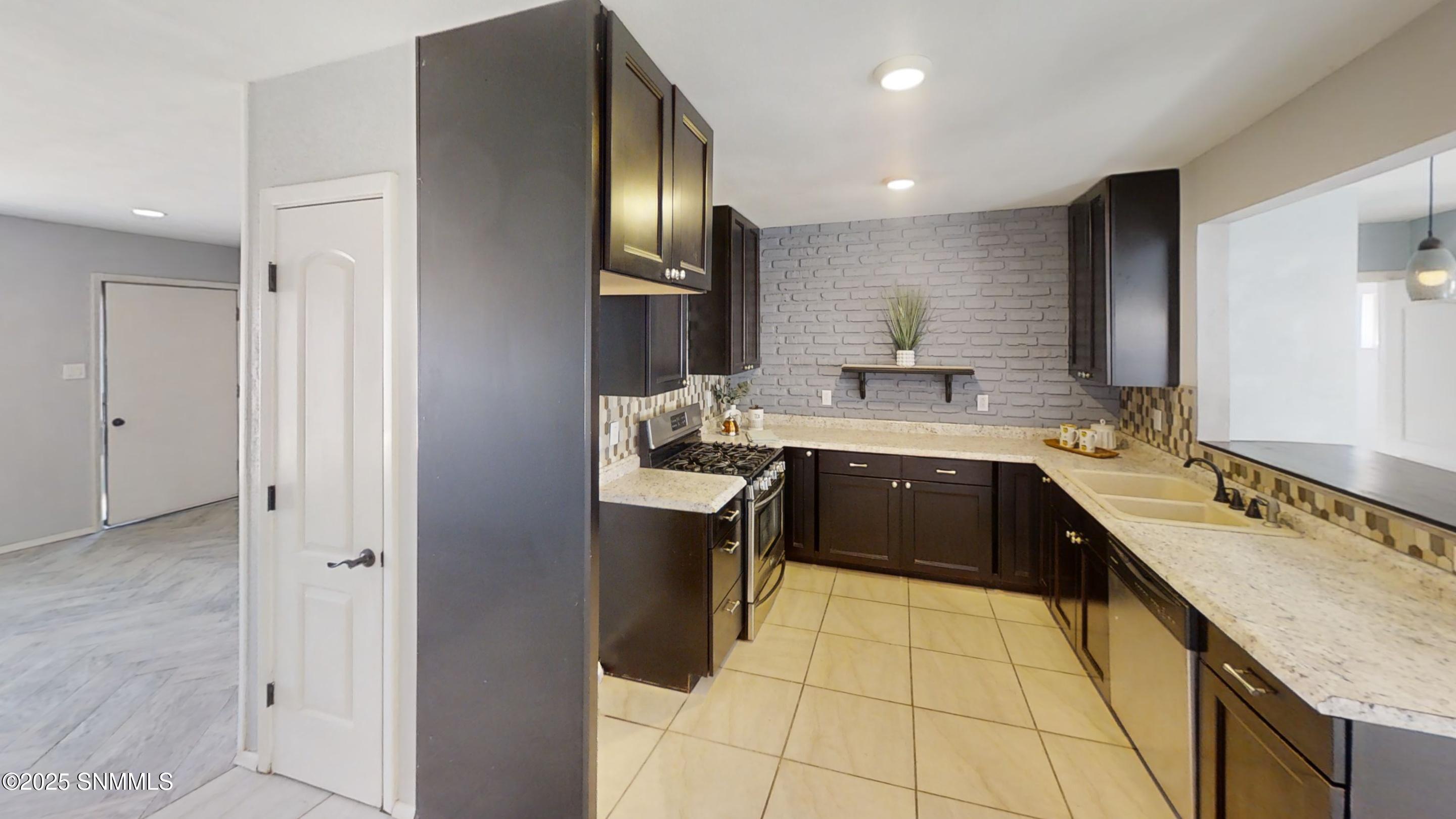 4033 N Fran Drive, Silver City, New Mexico image 6