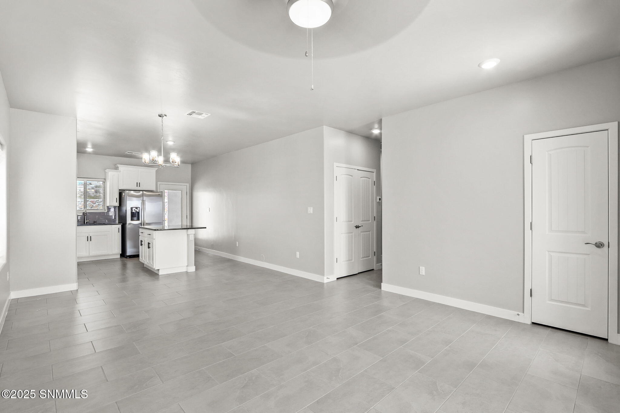 7486 Eagle Vista Street, Las Cruces, New York image 4