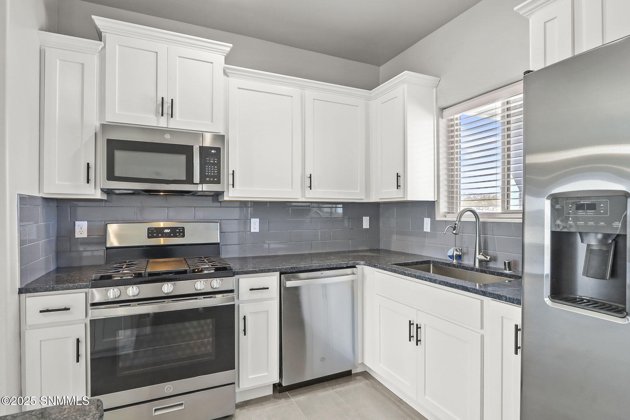 7486 Eagle Vista Street, Las Cruces, New York image 24
