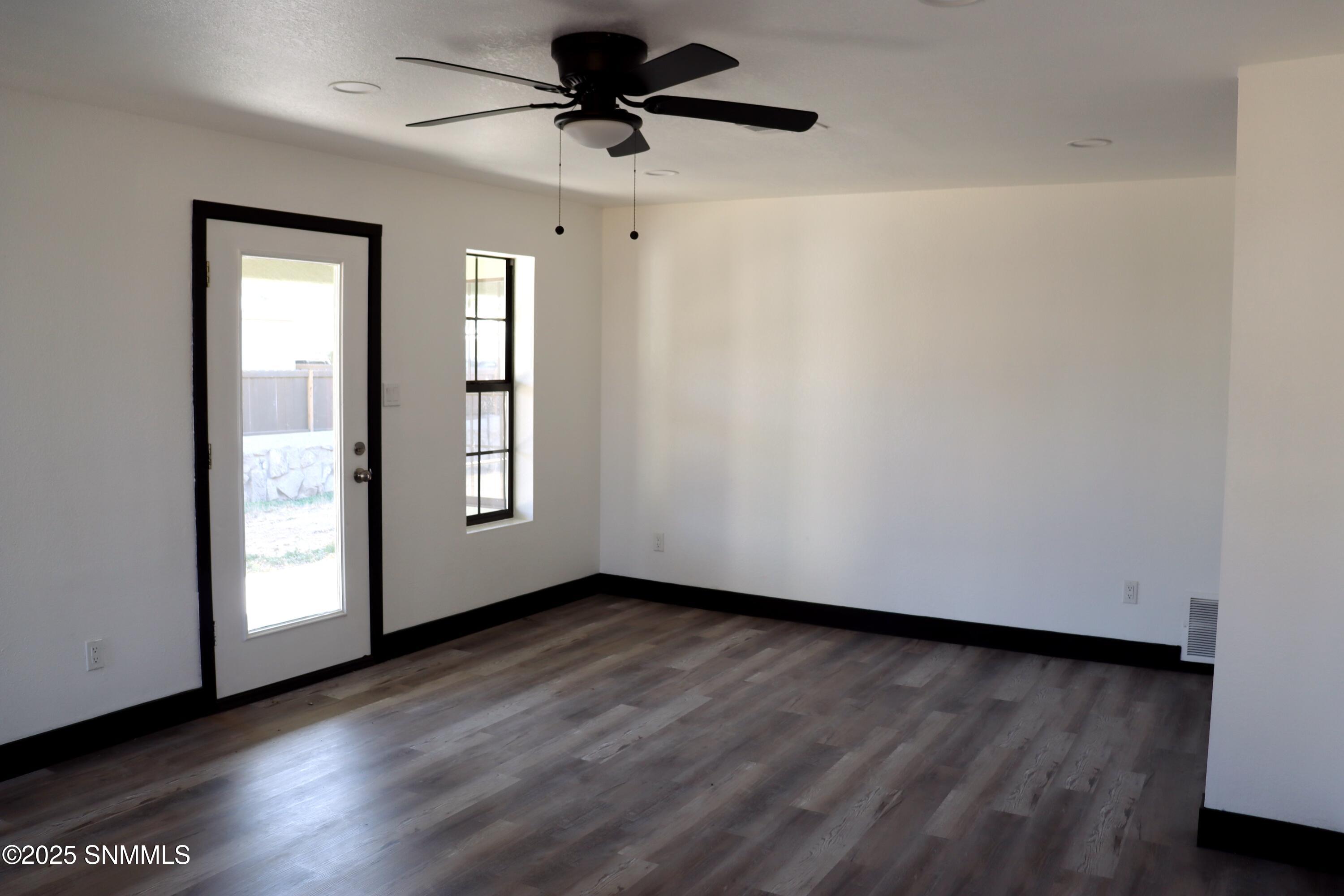 970 Calle Contento, Las Cruces, New Mexico image 13