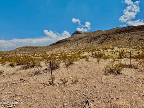 Multifamily For Sale - 206 Camino Orilla<br/> Radium Springs, NM 88054