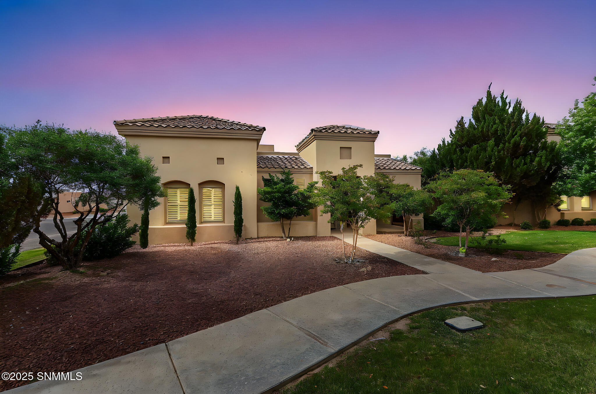 4203 Canterra Arc, Las Cruces, New York image 2