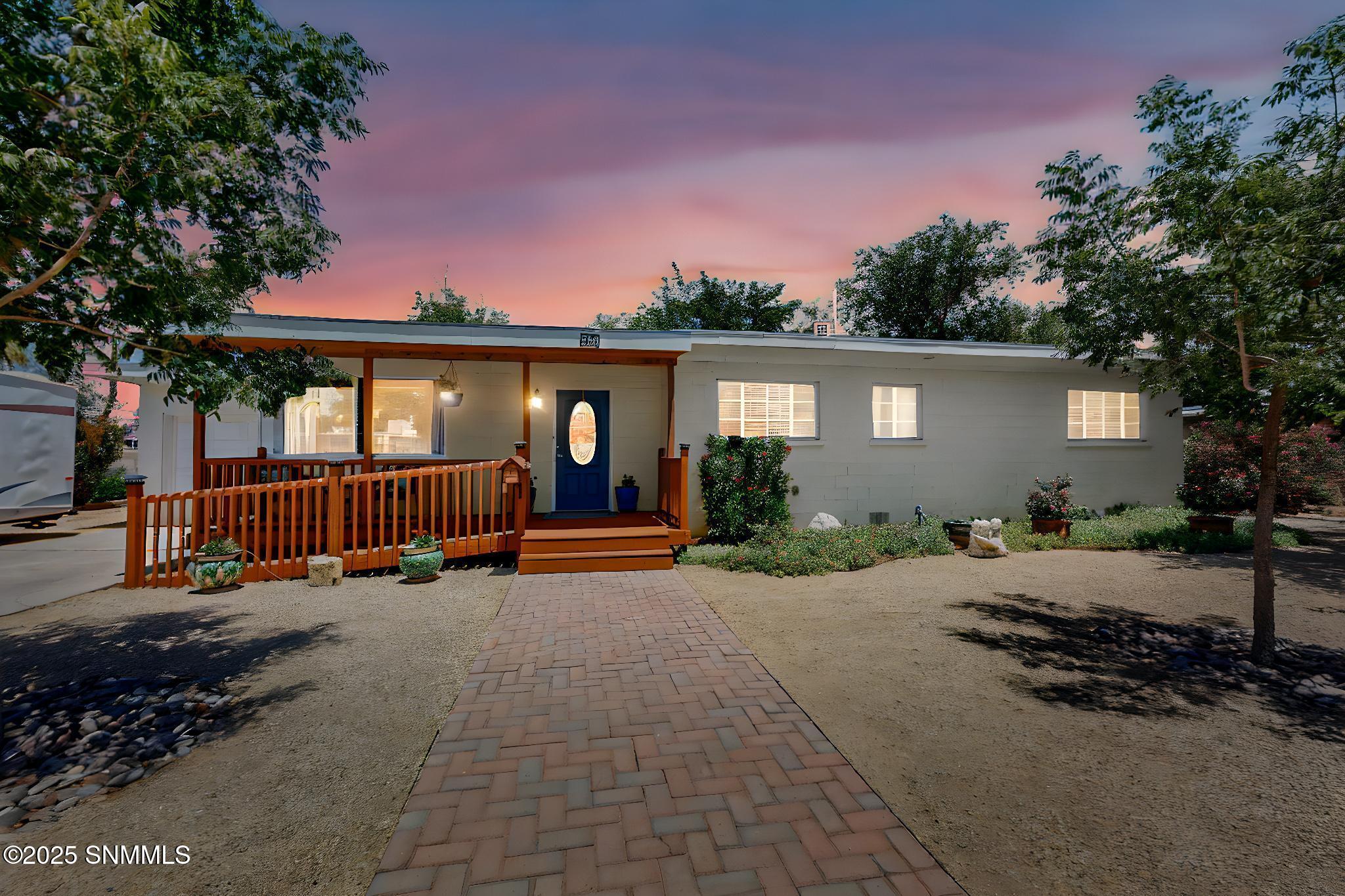 150 Roberts Drive, Las Cruces, New York image 1