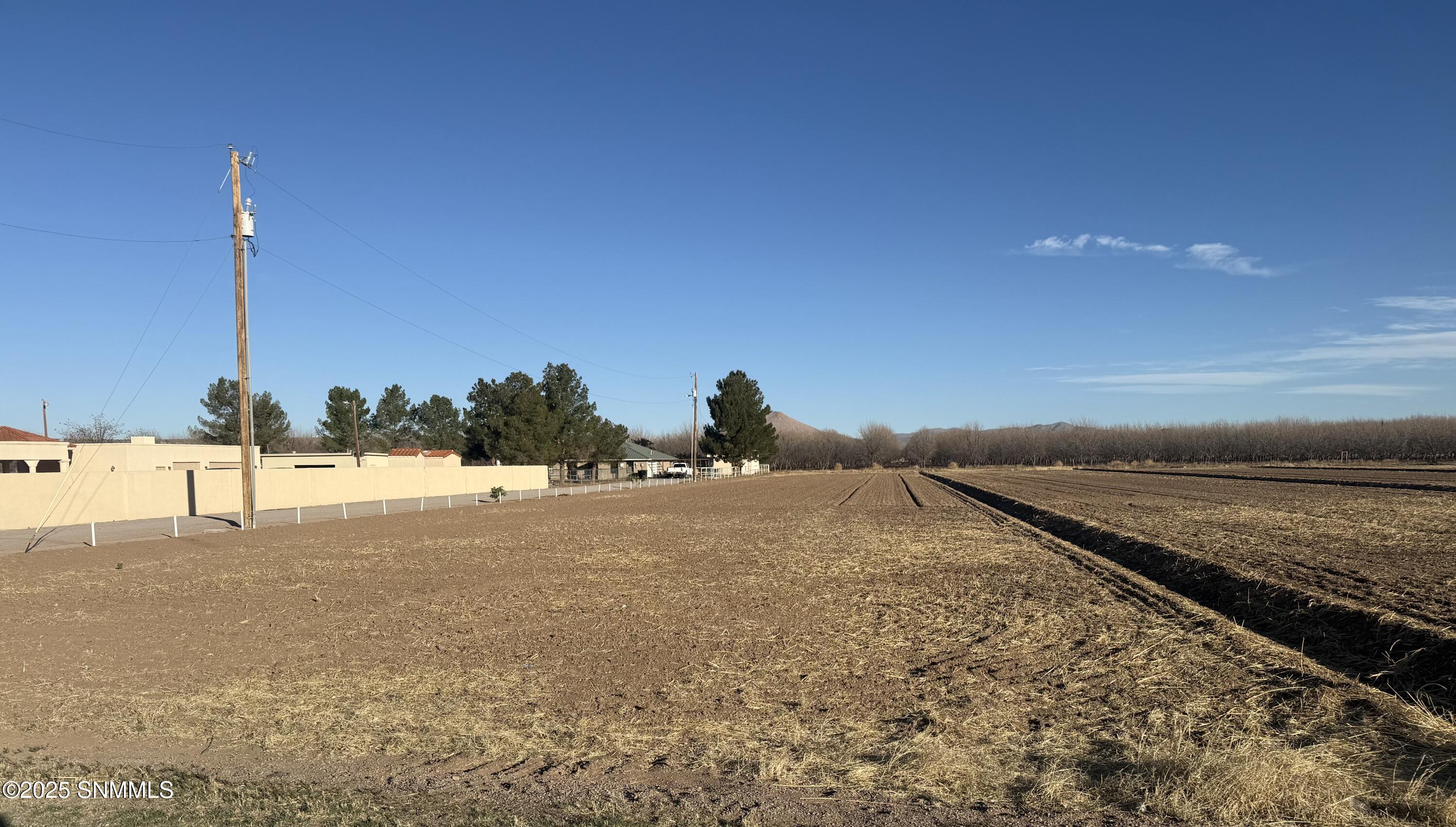 263 N Fairacres Road, Las Cruces, New Mexico image 3