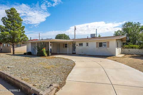 Homes For Sale - 1015 Calle Del Encanto<br/> Las Cruces, NM 88005