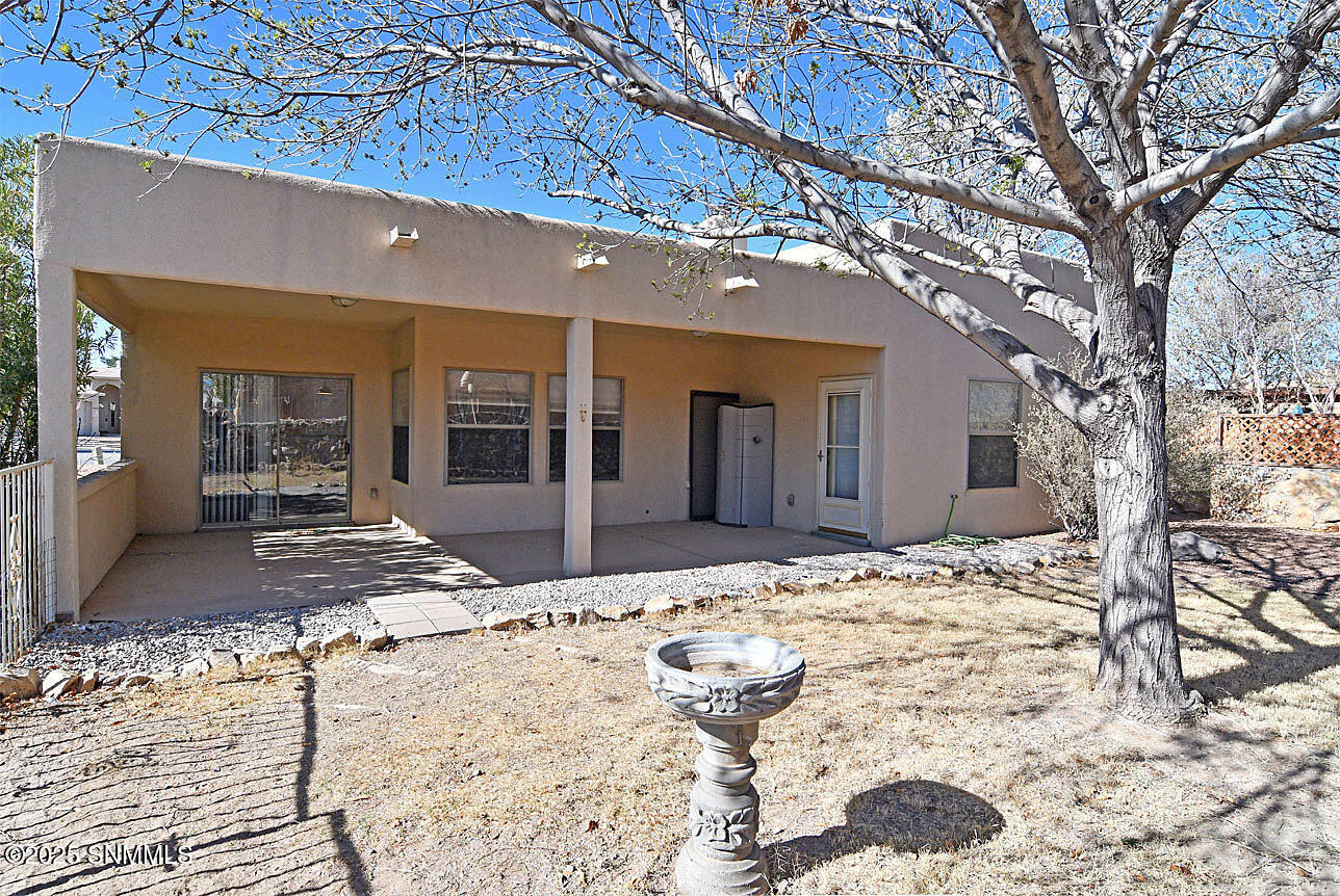 1819 Bentley Drive, Las Cruces, New Mexico image 6
