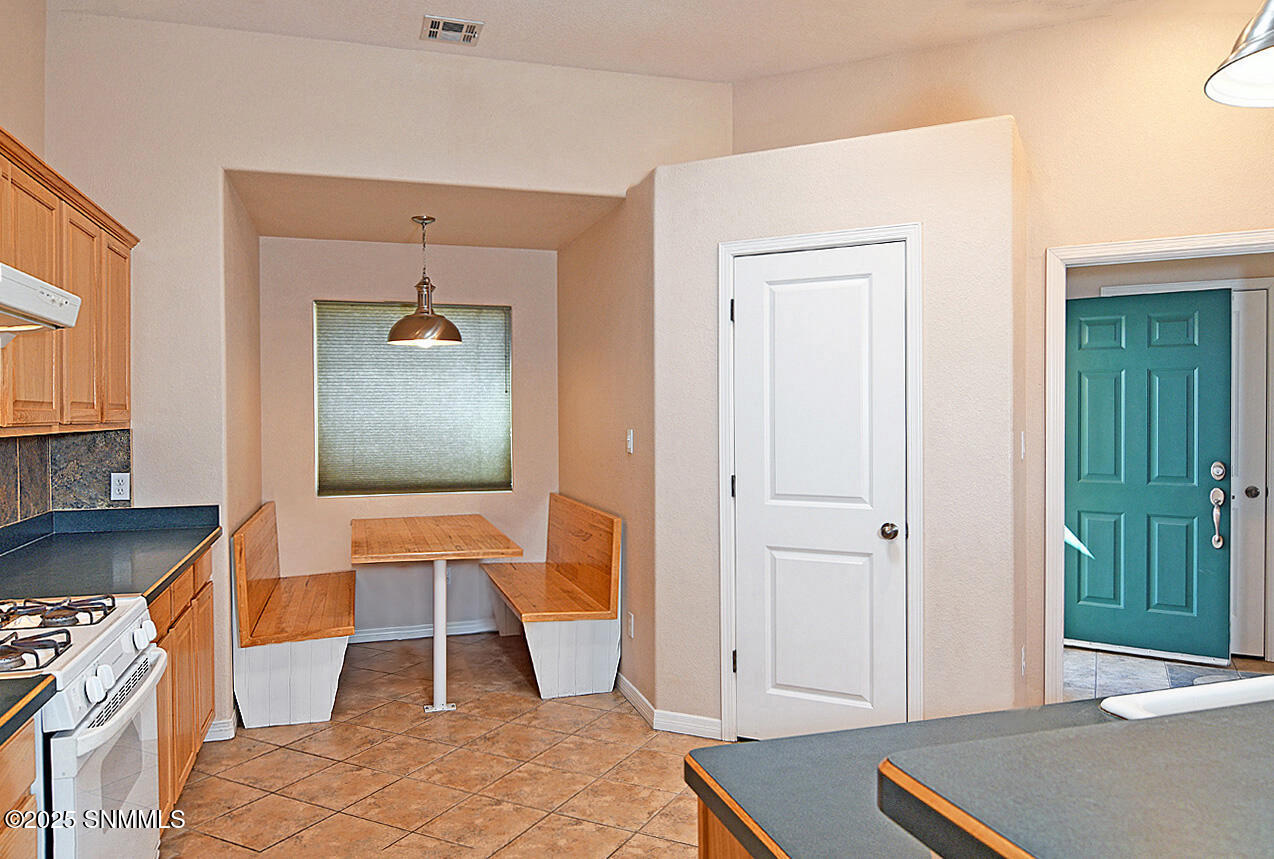 1819 Bentley Drive, Las Cruces, New Mexico image 17
