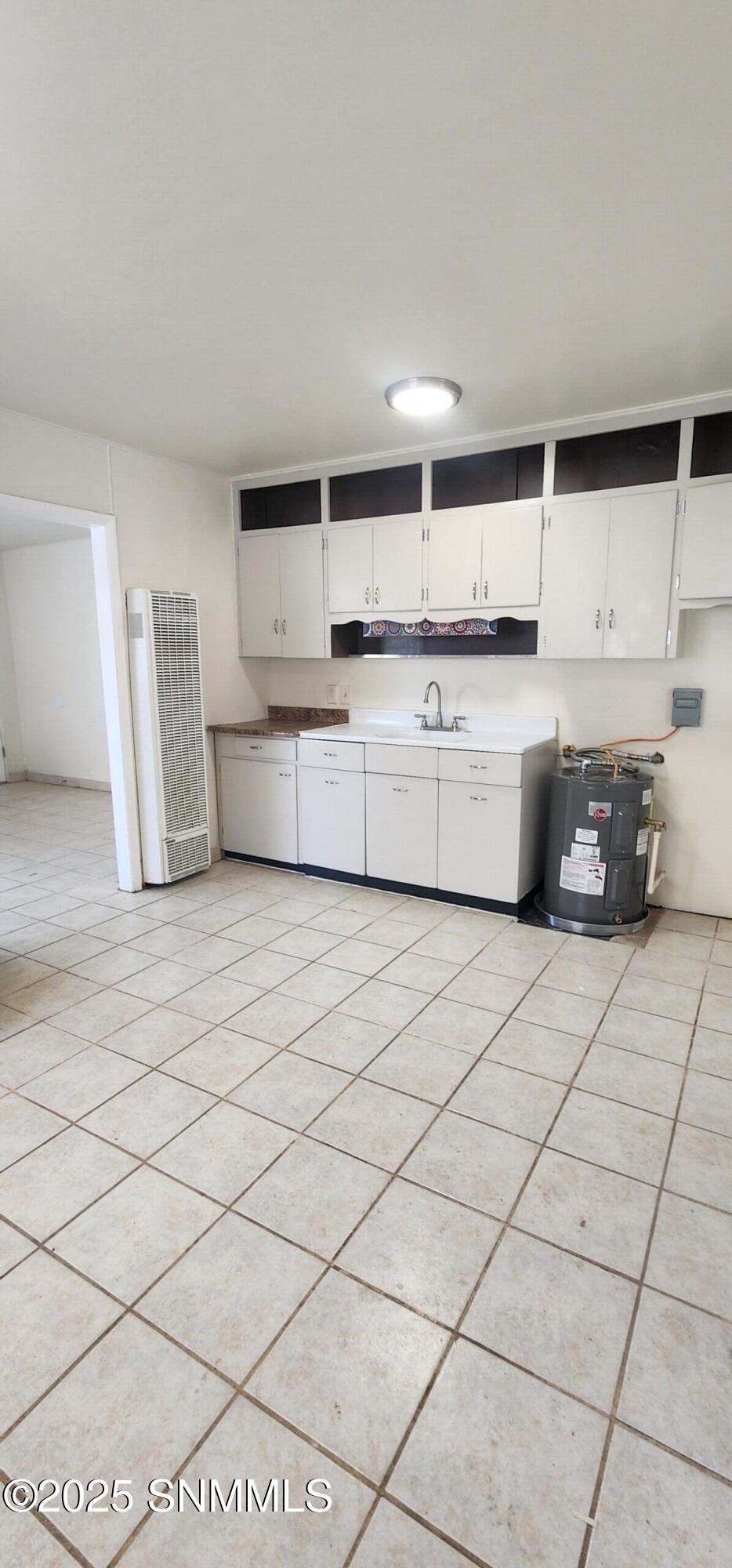 1206 W Hall Avenue, Las Cruces, New Mexico image 2