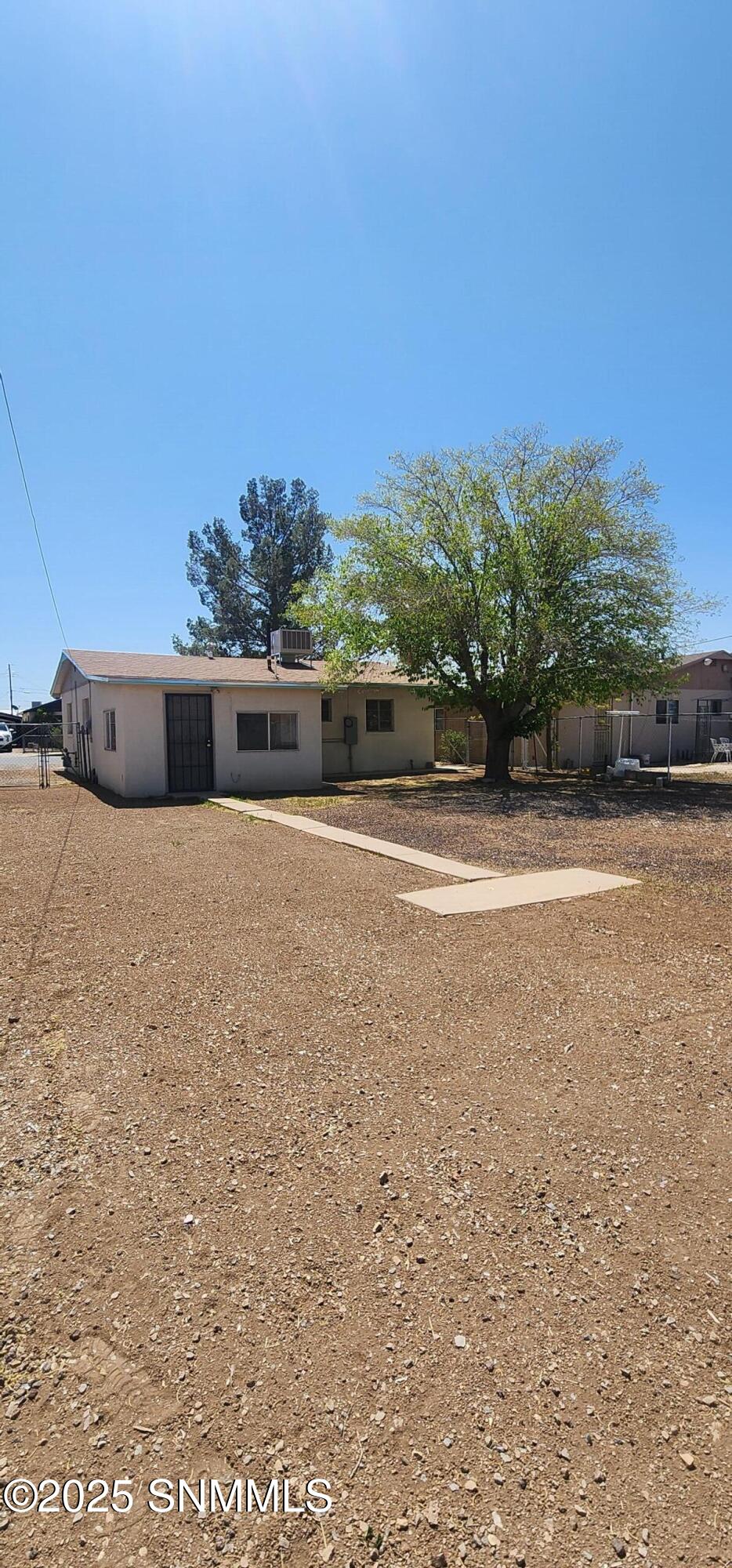 1206 W Hall Avenue, Las Cruces, New Mexico image 25