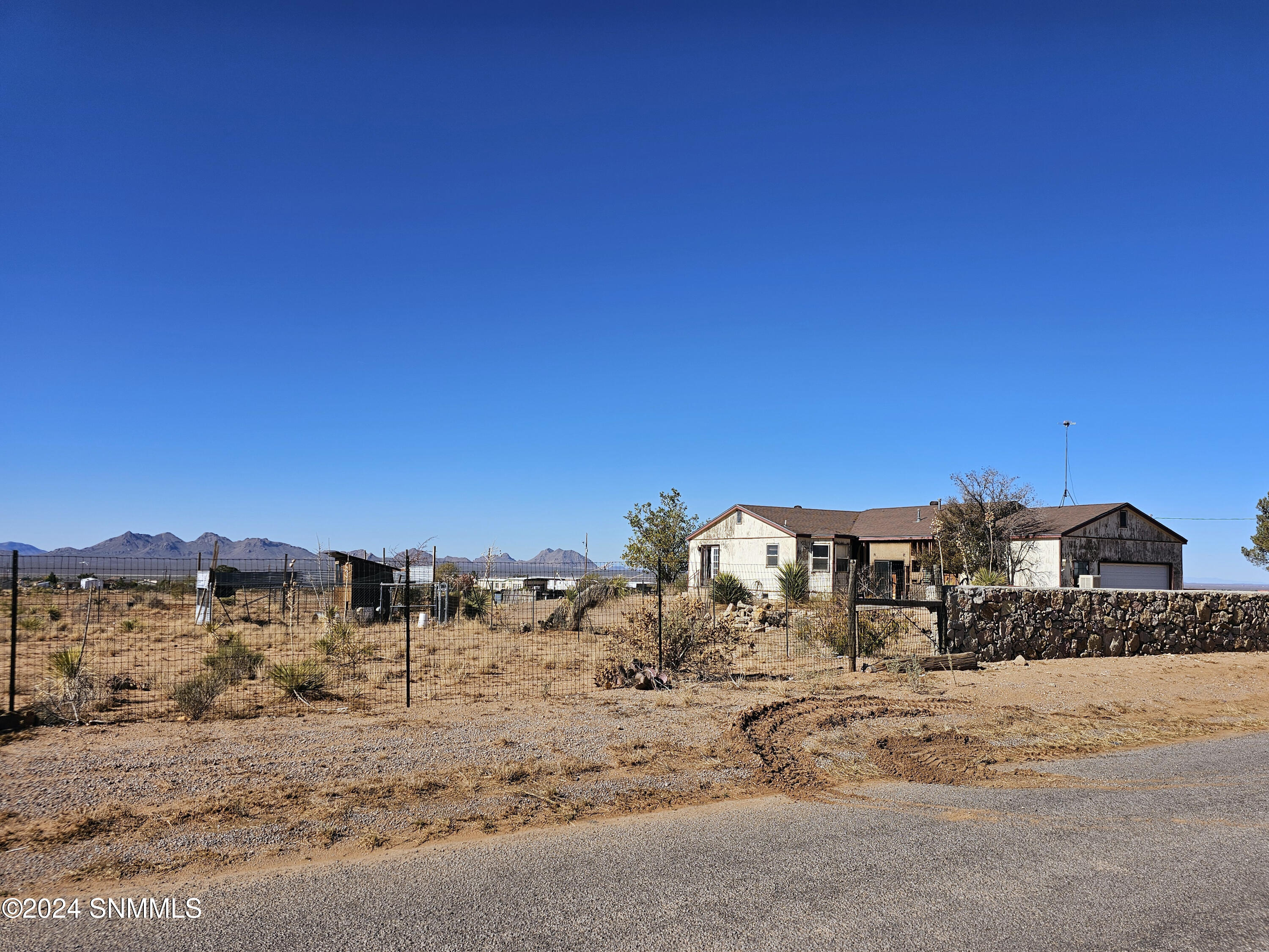 7289 Macarthur Road, Las Cruces, New Mexico image 3