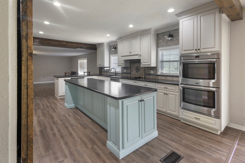 Jayess, Mississippi 39641, United States, 3 Bedrooms Bedrooms, ,3 BathroomsBathrooms,Residential,Active,137925