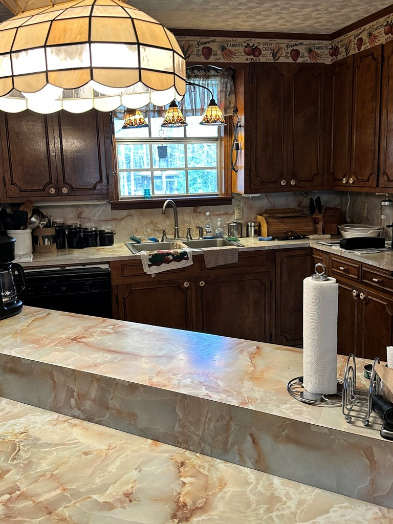 Magnolia, Mississippi 39652, United States, 3 Bedrooms Bedrooms, ,2 BathroomsBathrooms,Residential,Pending,77198