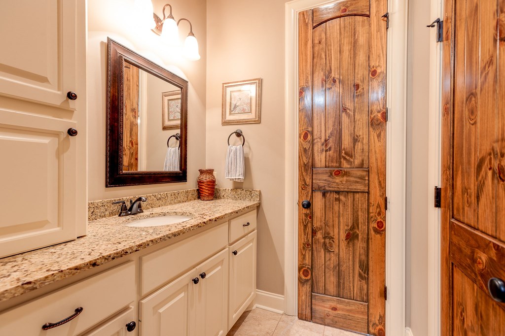 McComb, Mississippi 39648, United States, 4 Bedrooms Bedrooms, ,4 BathroomsBathrooms,Residential,Contingent,47636