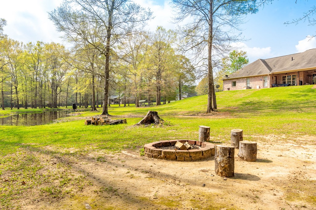 McComb, Mississippi 39648, United States, 4 Bedrooms Bedrooms, ,4 BathroomsBathrooms,Residential,Contingent,47636