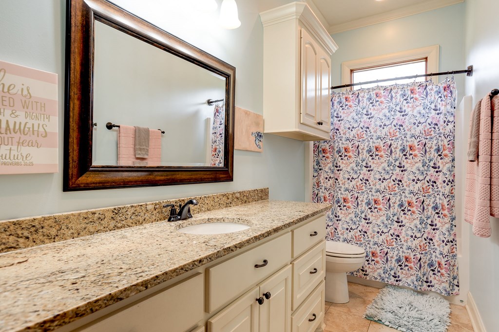 McComb, Mississippi 39648, United States, 4 Bedrooms Bedrooms, ,4 BathroomsBathrooms,Residential,Contingent,47636