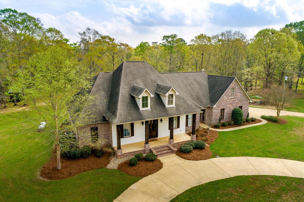 McComb, Mississippi 39648, United States, 4 Bedrooms Bedrooms, ,4 BathroomsBathrooms,Residential,Contingent,47636