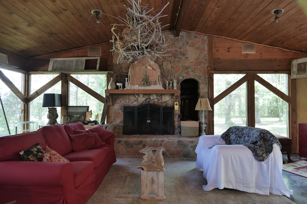 Magnolia, Mississippi 39652, United States, 3 Bedrooms Bedrooms, ,3 BathroomsBathrooms,Residential,Active,57825