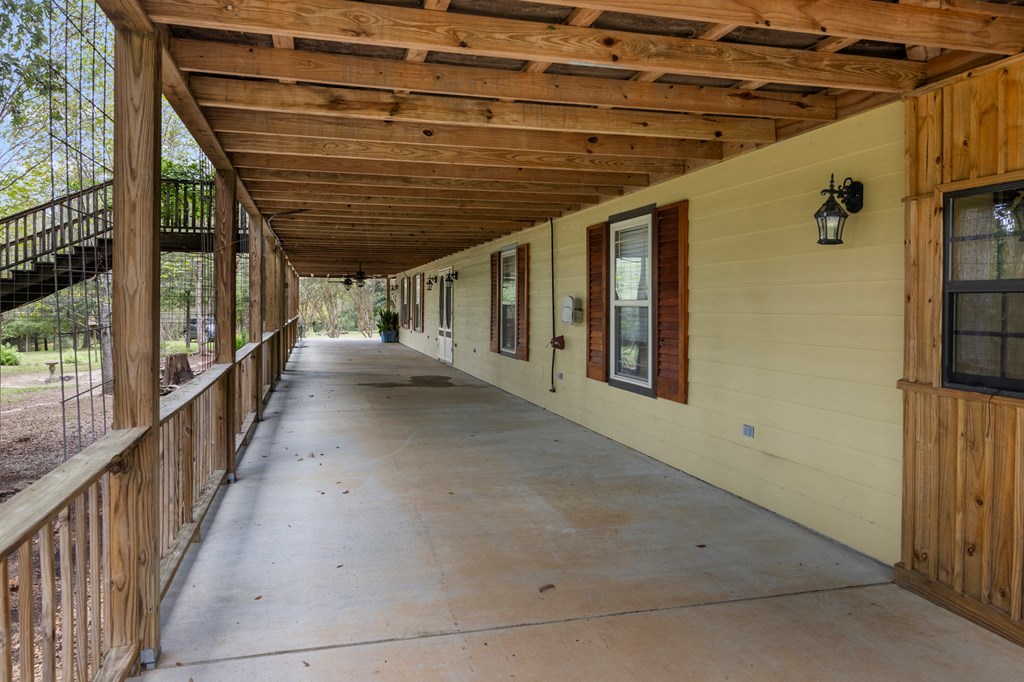 Tylertown, Mississippi 39667, United States, 3 Bedrooms Bedrooms, ,3 BathroomsBathrooms,Residential,Pending,43061