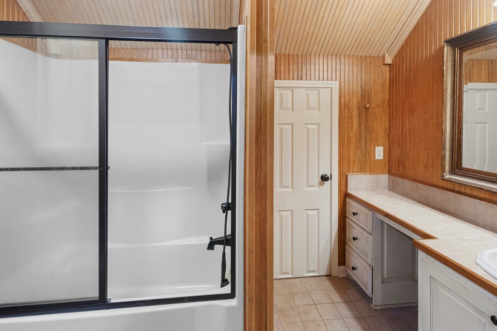 Tylertown, Mississippi 39667, United States, 3 Bedrooms Bedrooms, ,3 BathroomsBathrooms,Residential,Pending,43061