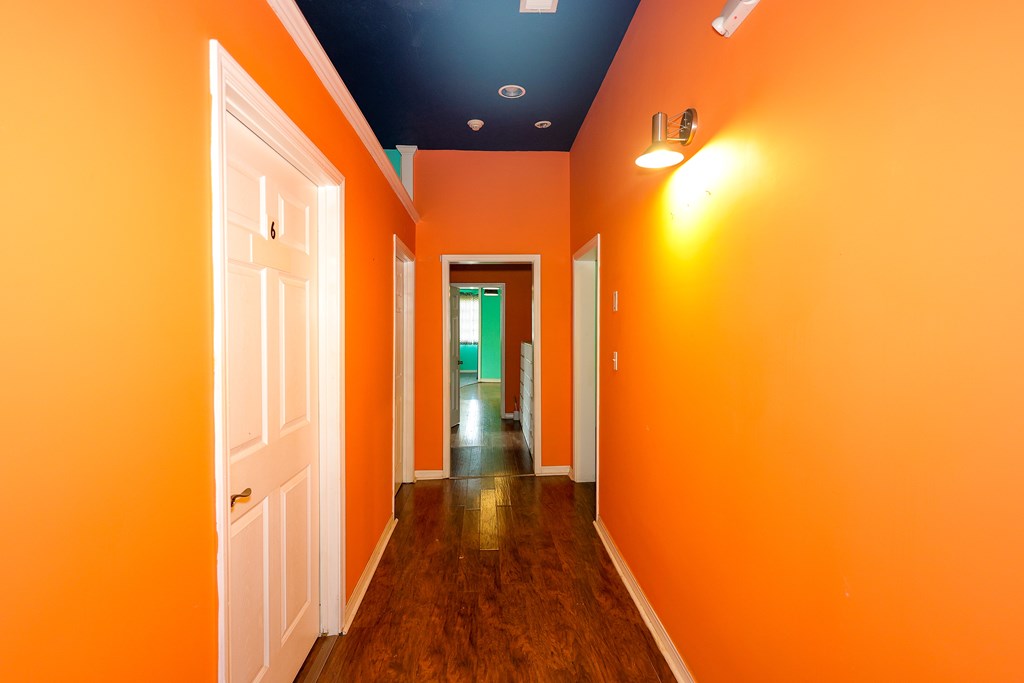 McComb, Mississippi 39648, United States, ,2 BathroomsBathrooms,Commercial,Contingent,61632