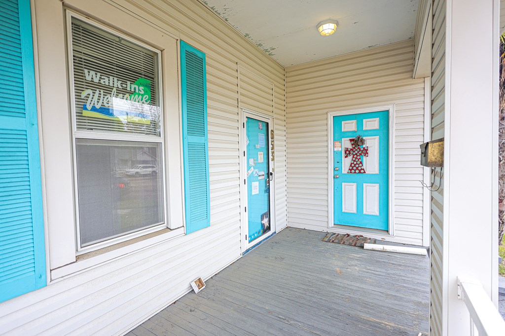 McComb, Mississippi 39648, United States, ,2 BathroomsBathrooms,Commercial,Contingent,61632