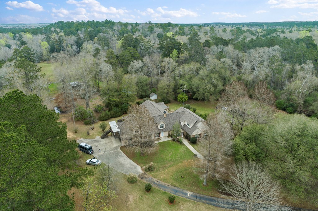 Tylertown, Mississippi 39667, United States, 6 Bedrooms Bedrooms, ,7 BathroomsBathrooms,Residential,Active,86096